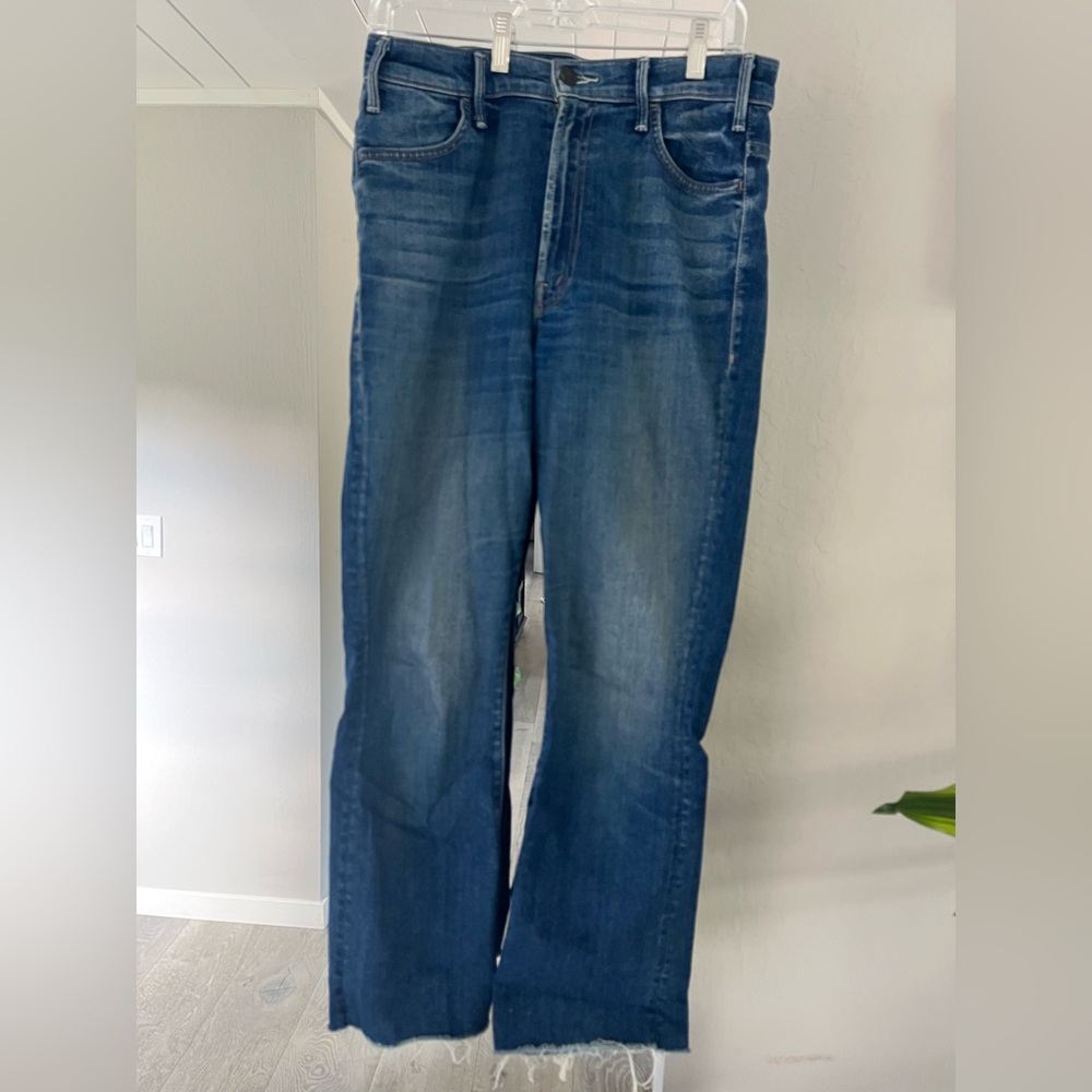 MOTHER Classic Blue Jeans with Frayed Edges